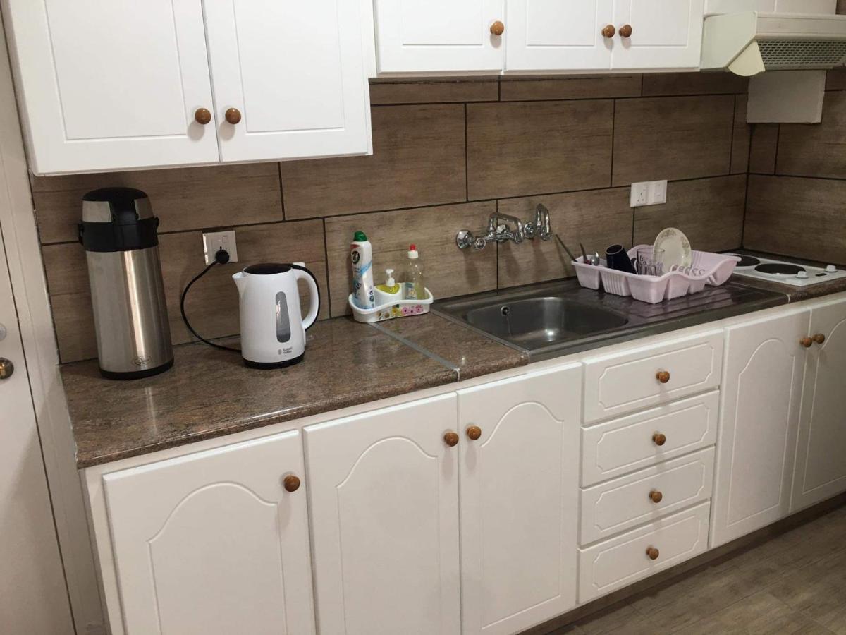Frangeskos Beach Apartment'S Dhekelia Cantonment Exteriör bild